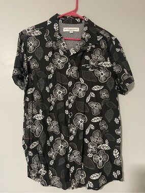 😎Truth Substance Black Floral Short-Sleeve Button-Up Shirt